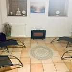 DEUTSCHE OSTSEEVILLA - große Villa mit Sauna, Spielplatz, PKW-Stellplätze, großer Garten