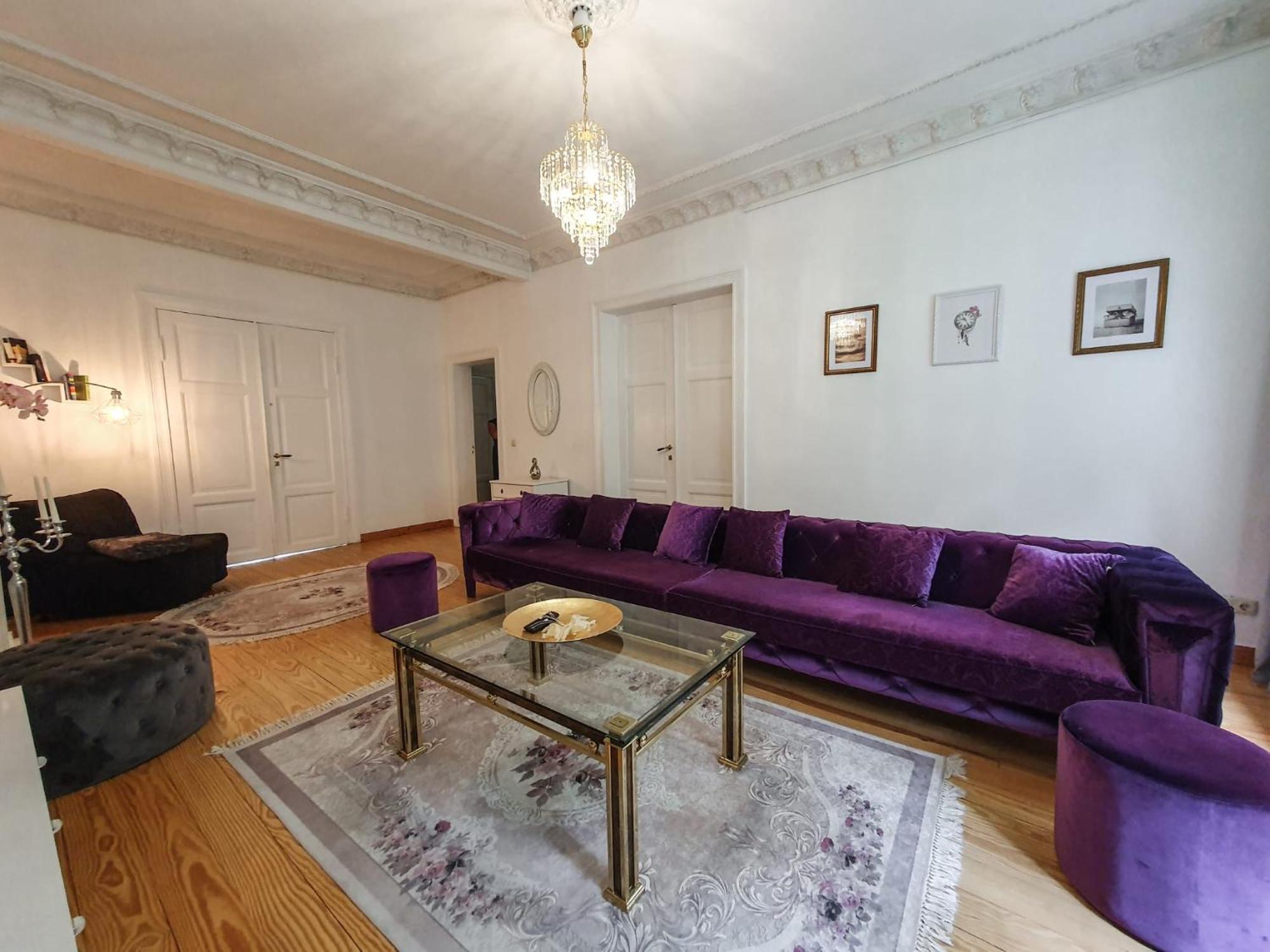 Deutsche Ostseevilla - Große Mit Sauna, Spielplatz, Pkw-stellplätze, Großer Garten Ferienhaus Rostock