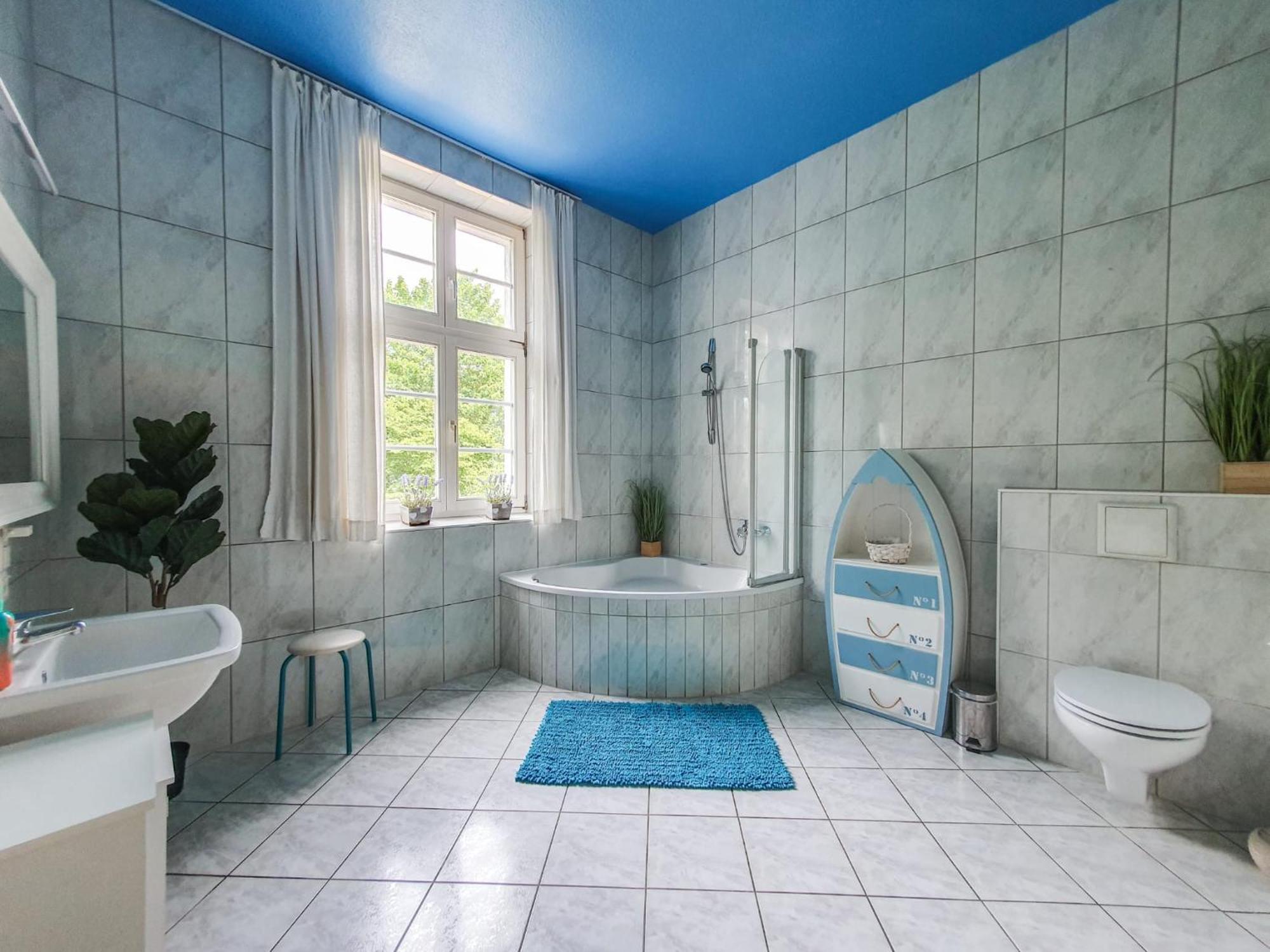 Ferienhaus Deutsche Ostseevilla - Grosse Mit Sauna, Spielplatz, Pkw-stellplaetze, Grosser Garten *