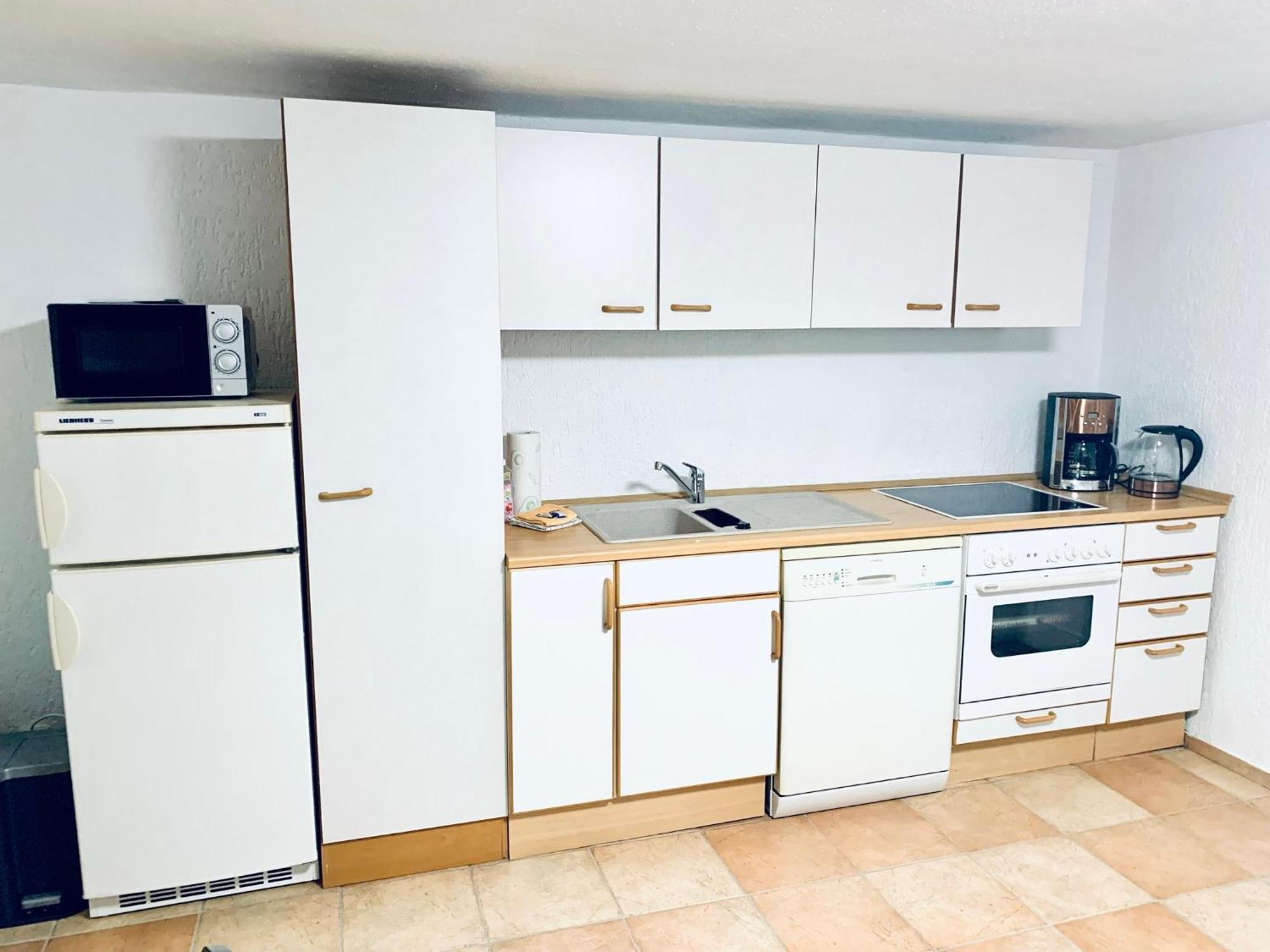 Deutsche Ostseevilla - Große Mit Sauna, Spielplatz, Pkw-stellplätze, Großer Garten Ferienhaus