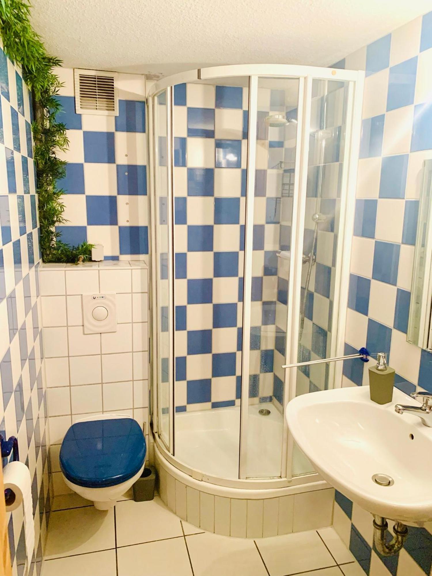 Ferienhaus Deutsche Ostseevilla - Grosse Mit Sauna, Spielplatz, Pkw-stellplaetze, Grosser Garten *