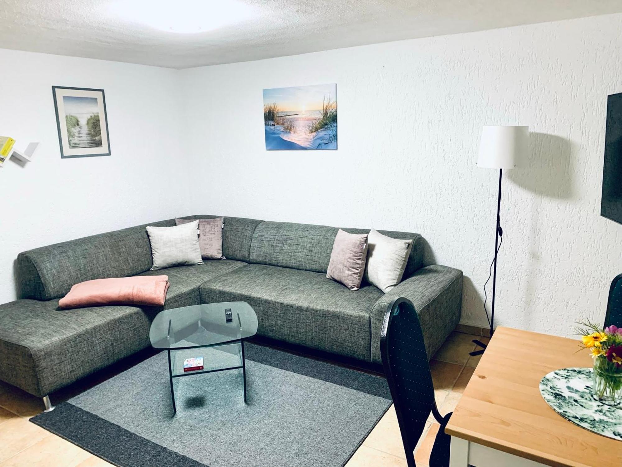 Deutsche Ostseevilla - Grosse Mit Sauna, Spielplatz, Pkw-stellplaetze, Grosser Garten Ferienhaus