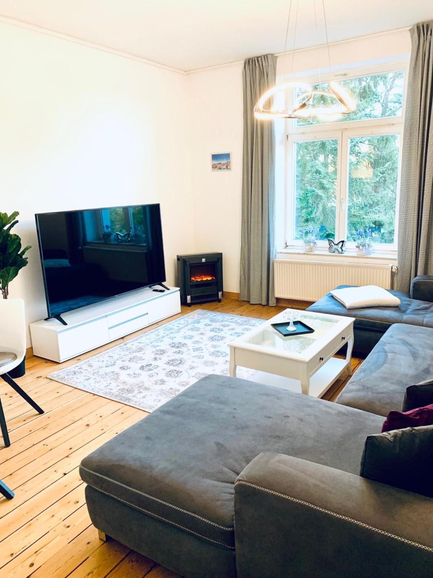 Ferienhaus Deutsche Ostseevilla - Grosse Mit Sauna, Spielplatz, Pkw-stellplaetze, Grosser Garten *